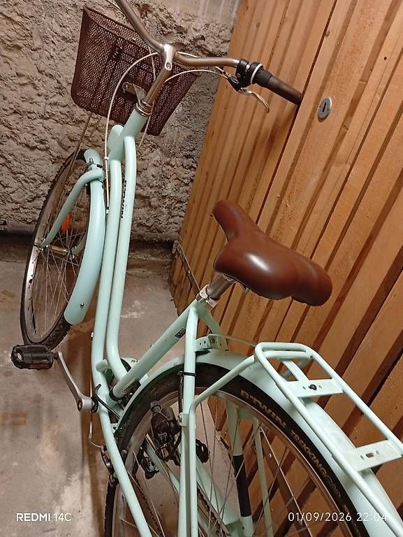 Biciclette: B'Twin 26 Femme – Usato da Genève venduto da uto_r9th 1