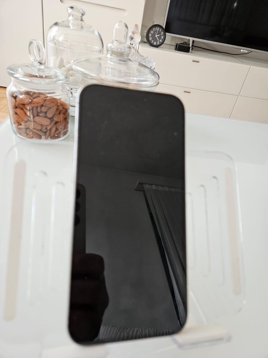 Apple Telefoni cellulari / Smartphones: İPhone 16 PRO MAX 256 GB – Nuovo (secondo la descrizione) da Olten venduto da Tombik 6