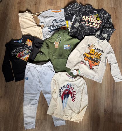 Kleiderset Jungen (6-7 Jahren) 122