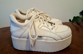 Buffalo Plateauschuhe weiss Grösse 38 in guter Zustand