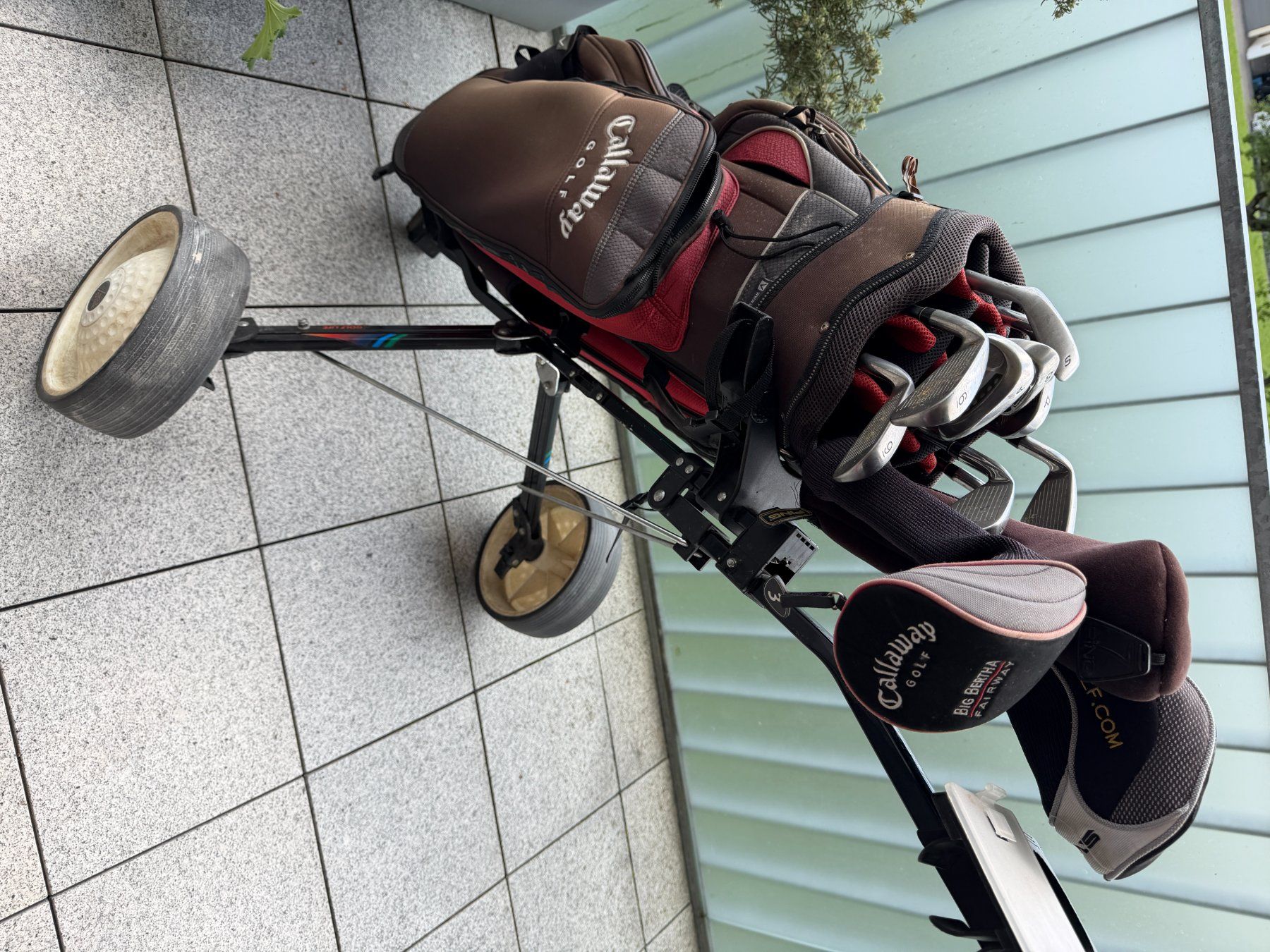 Mazze & Set: Golfbag Callaway mit Golfschläger und Trolley – Usato da Dürnten venduto da puumies 6