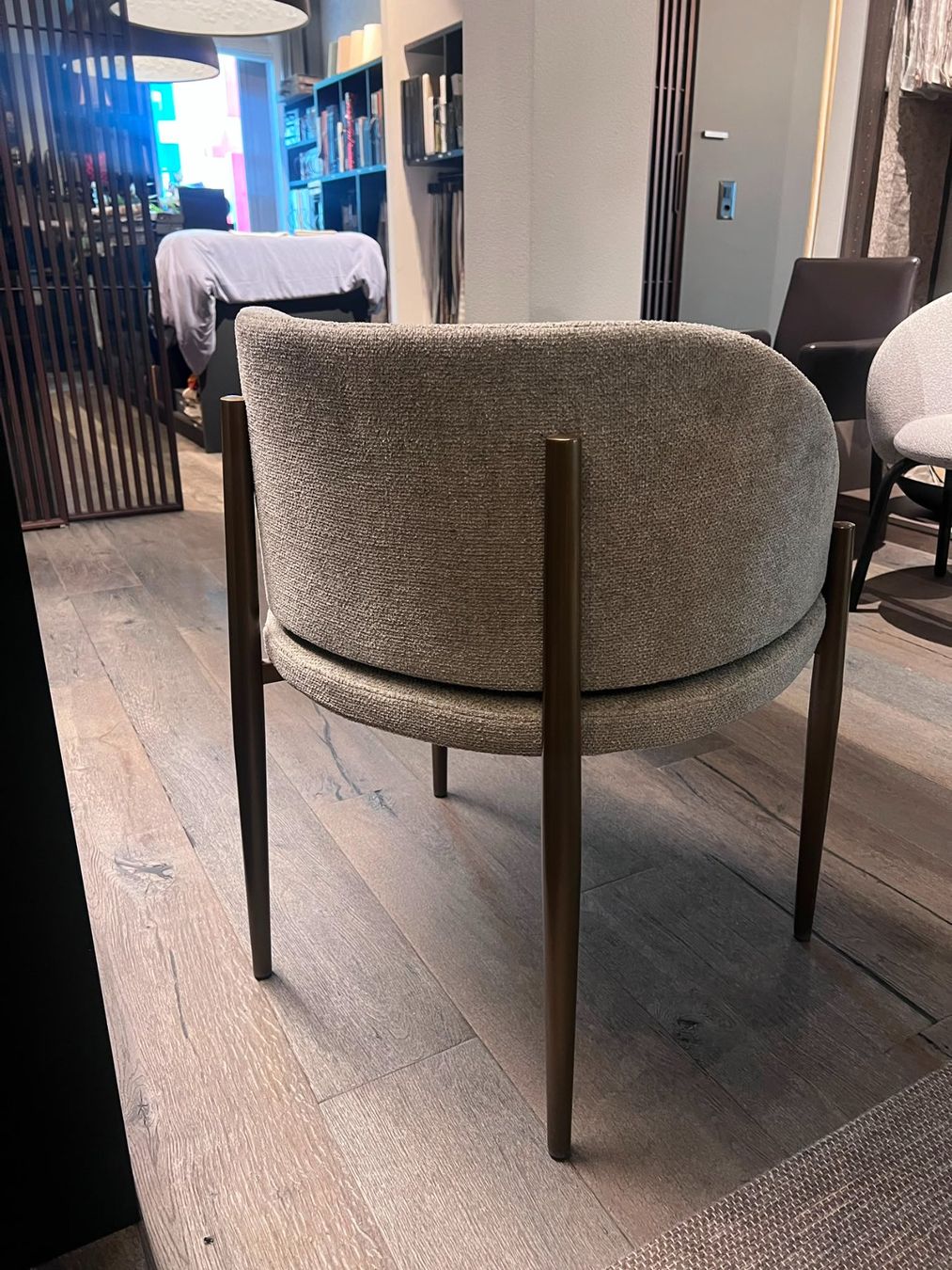 Stühle: Essstuhl Frank - Porro – Gebraucht aus Emmen von Davinci_Design 2