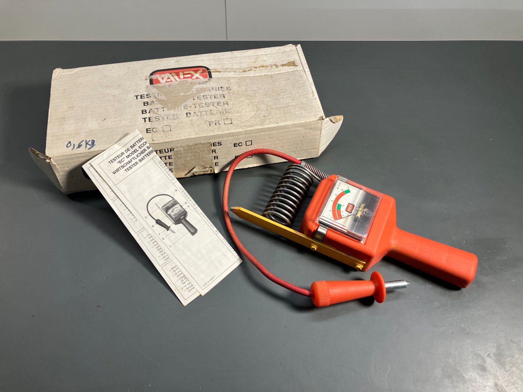 Messen: VALEX - Analoger Batterietester/Lastprüfer ab 1.- – Gebraucht aus Lichtensteig von Buy24International