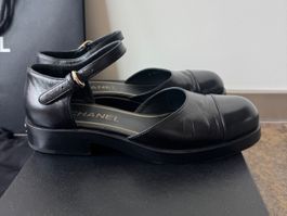 CHANEL - Mary Janes Leather Flats - EU36