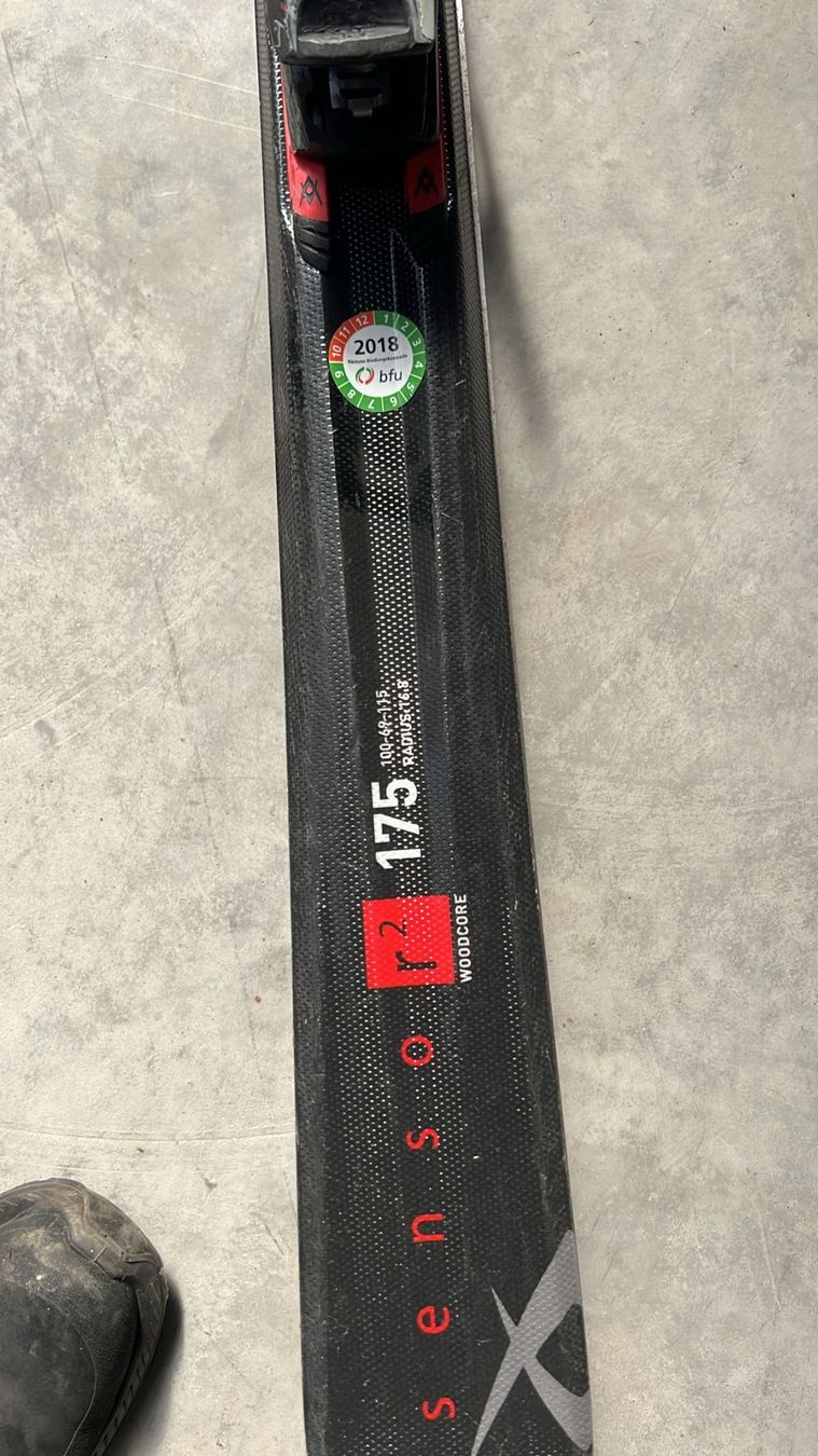 Skis: Ski – D'occasion à Bilten par Porsche037 4