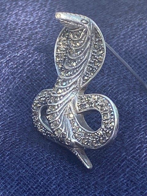 Broches & Aiguilles: Brosche Kobra Silber Markasit – D'occasion à Oberembrach par pri_zr62 3