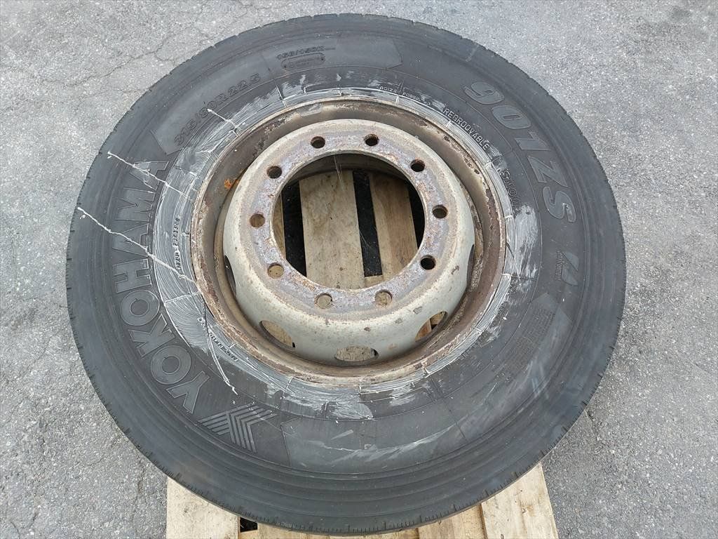 Pneumatici & Ruote complete: Komplettrad – Usato da Reichenburg venduto da T864RX