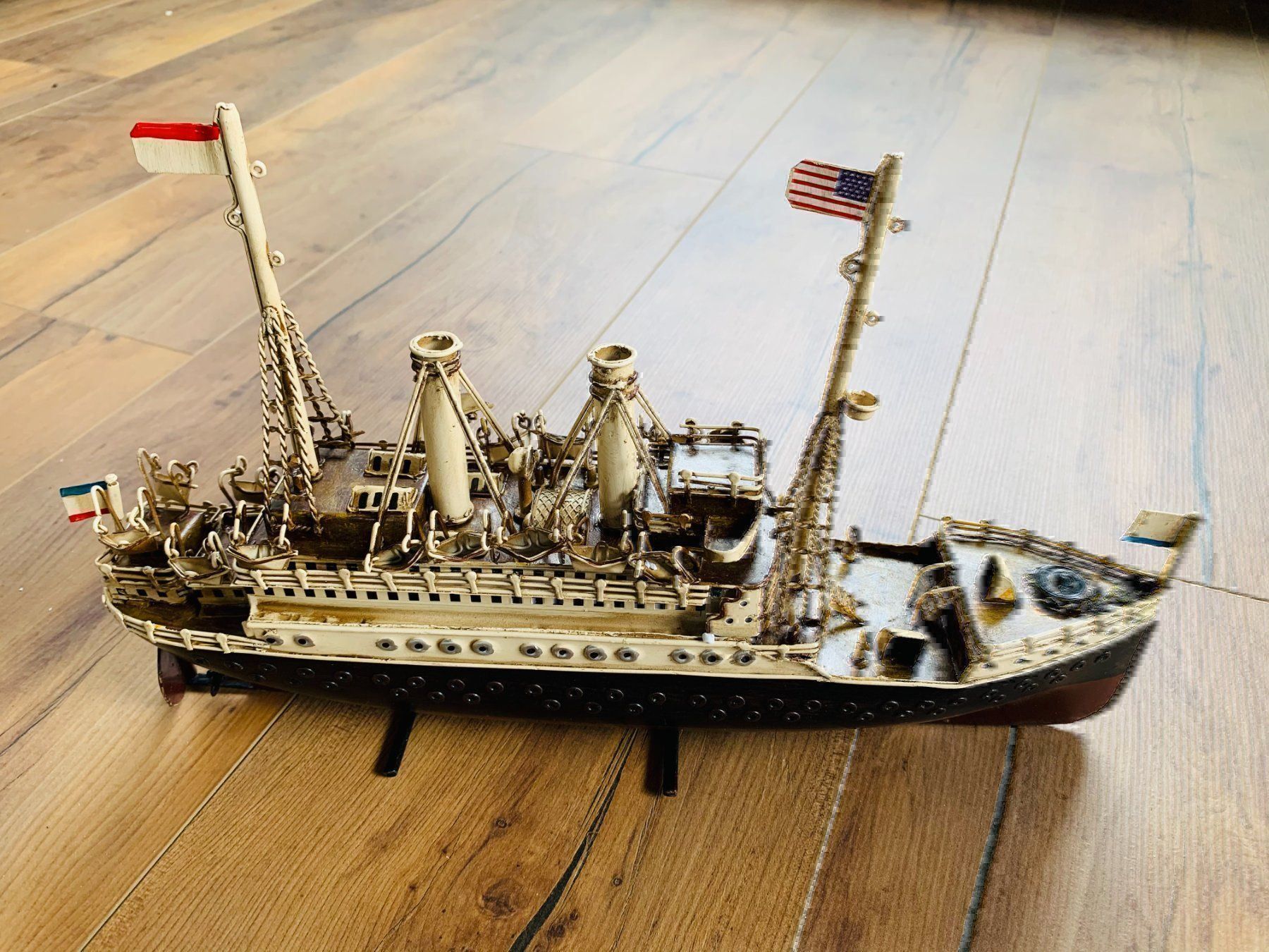 Kit di modellismo & Modellini statici: Modellbau HANDMADE 1:20 MARKLIN 37cm XXL – Nuovo e nell'imballaggio originale da Bergdietikon venduto da shopAgent 4