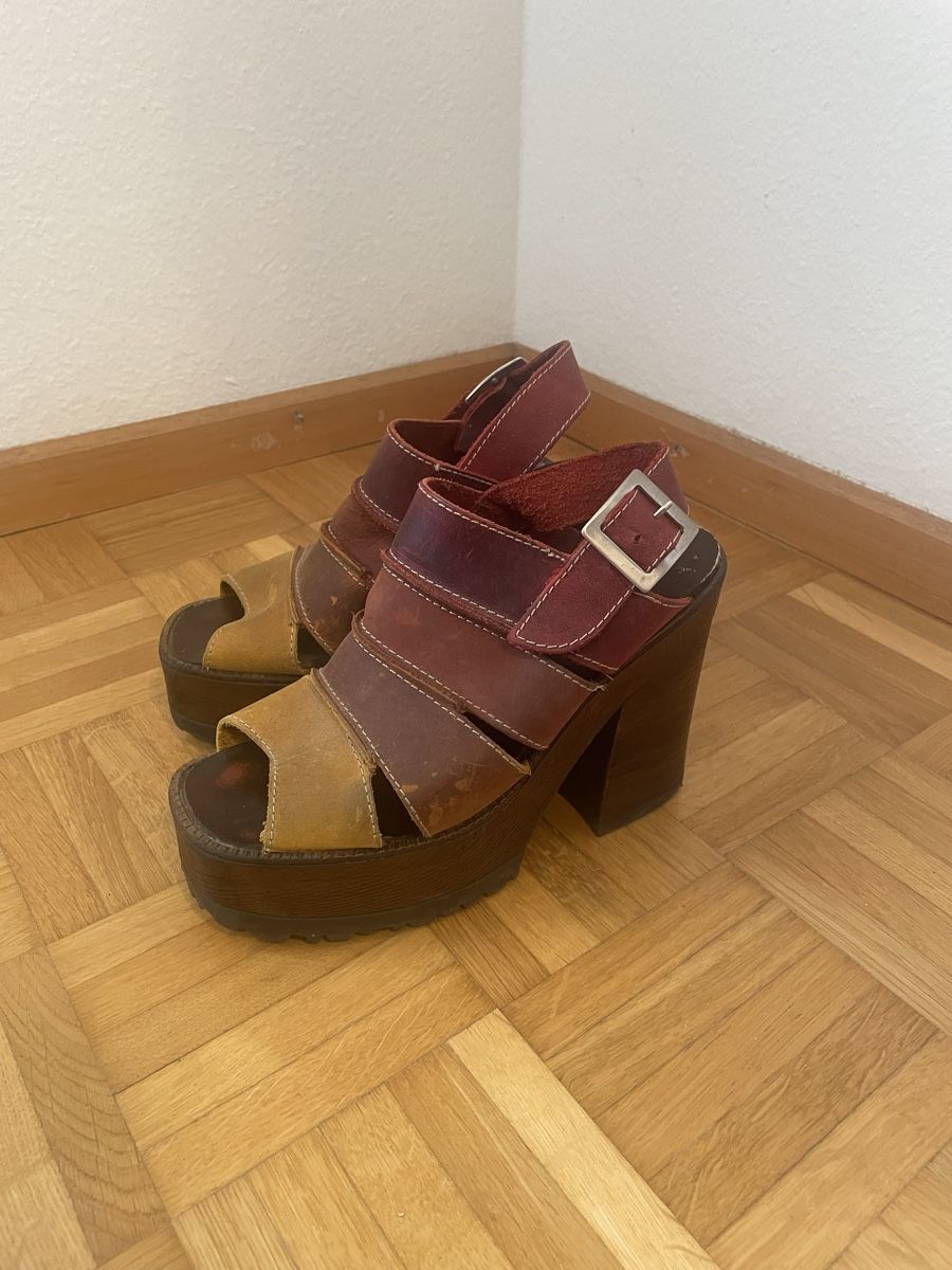 Scarpe da donna: Plateau Sandalen – Usato da Horn venduto da Jronimo