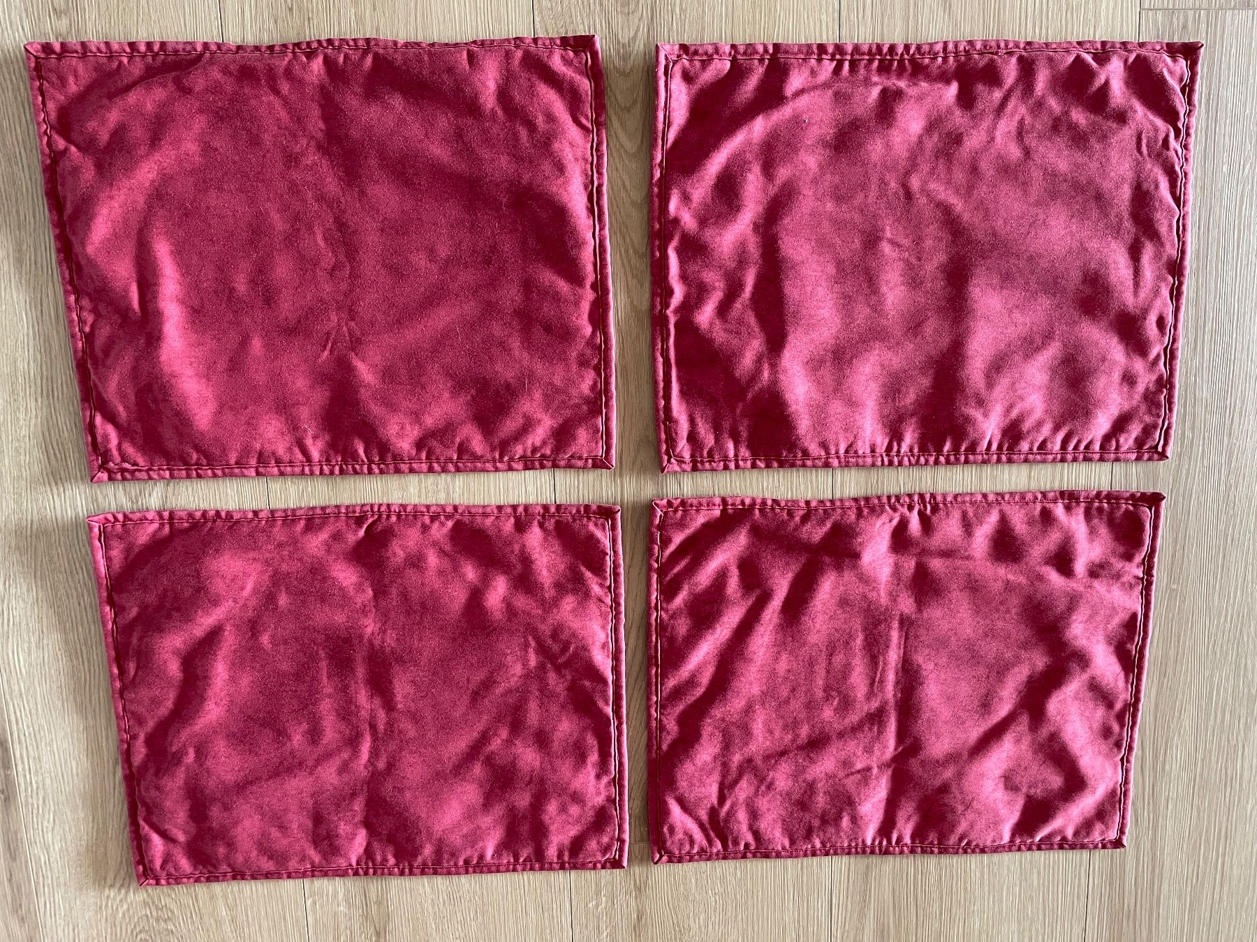Set di tavolo e panche: 4 Tischsets,Vintige Patchwork, trendige Farben 43 x 33 – Usato da Winkel venduto da Kade50 1