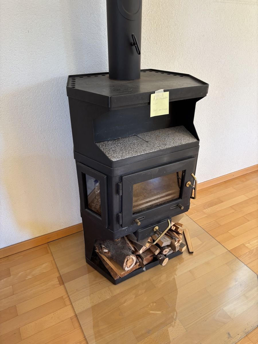 Stufe caminetto: Schwedenofen – Usato da Münsingen venduto da Chann. 1