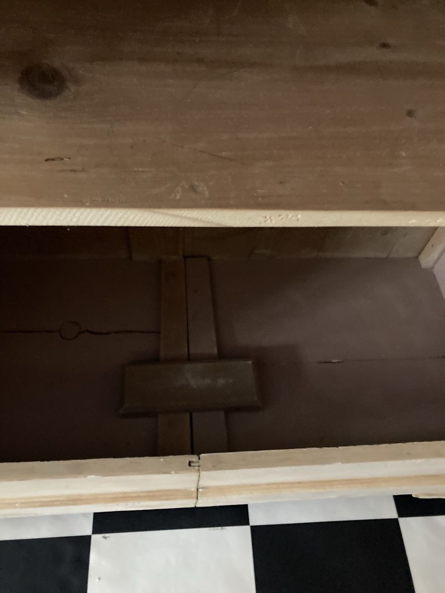 Armadi: Tannenholz Schrank – Usato da Hagenbuch ZH venduto da bromaer 3