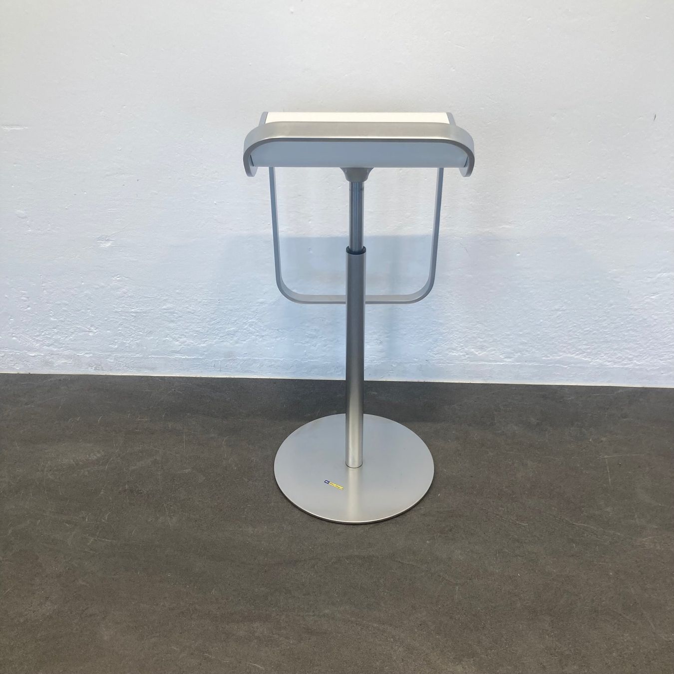 Lapalma Sgabelli: lapalma Lem S80 Barhocker Kunststoff Weiss – Usato da Schönenwerd venduto da mcofficeshop 4