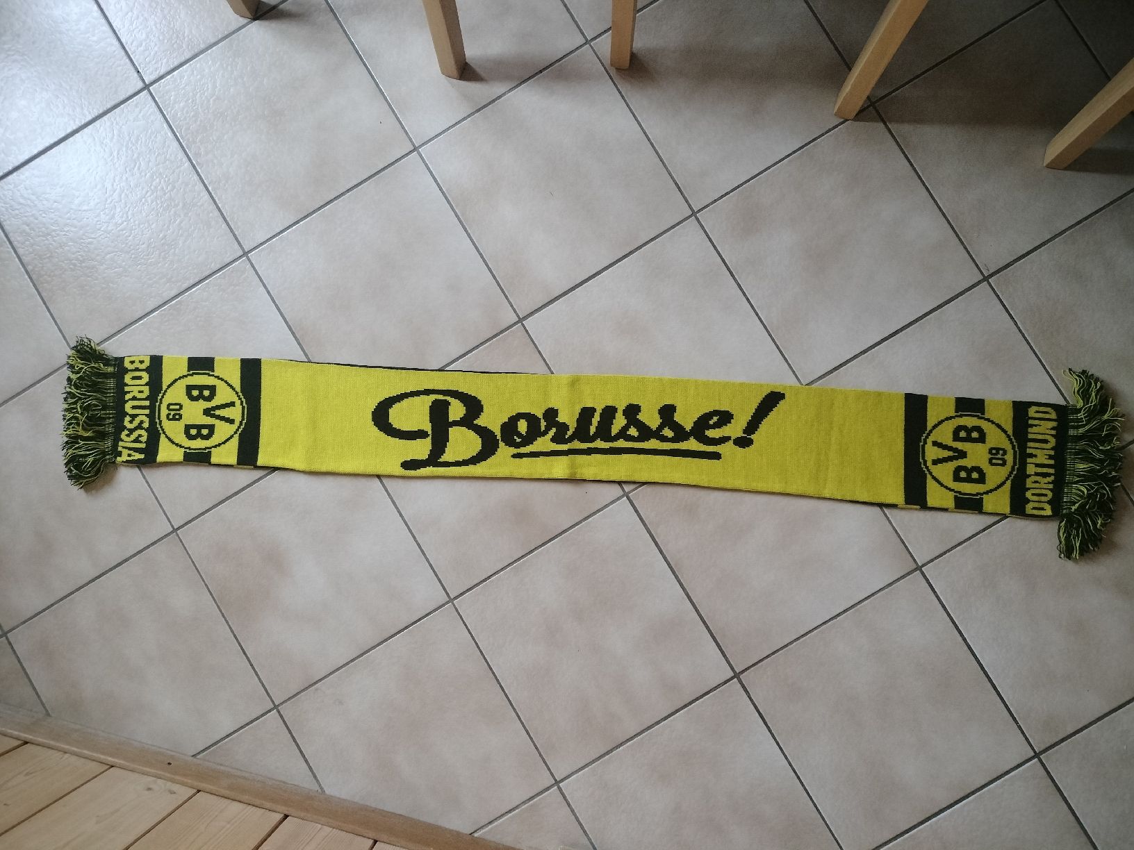 Foulard & Sciarpe: Borussia Dortmund Fan Schal – Nuovo (secondo la descrizione) da Schwanden Sigrisw venduto da len_9yqg 1