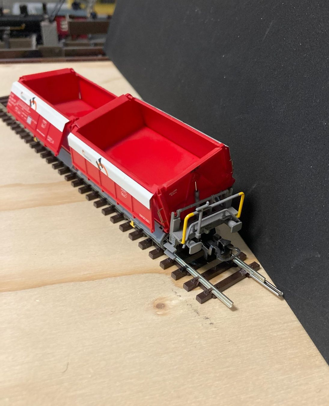 Liliput Modelleisenbahnen: Liliput Kippwagen SBB Holcim – Neu (gemäss Beschreibung) aus Ebmatingen von salt02 1