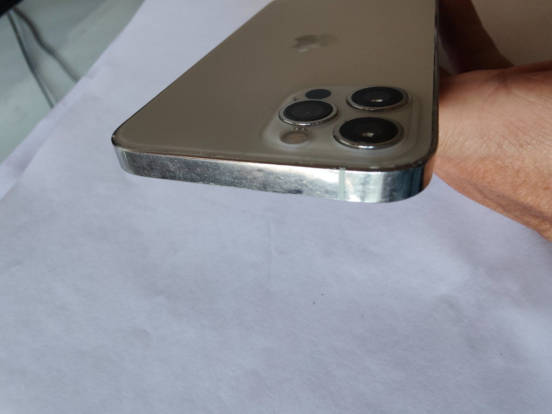 Apple Telefoni cellulari / Smartphones: Apple iPhone 12 Pro 128 GB silber mit OVP – Usato da Adelboden venduto da rol_4zgi 8