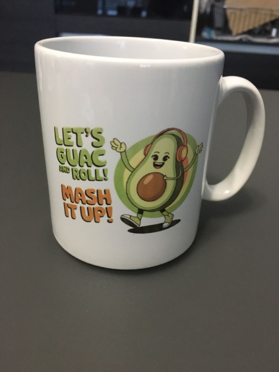 Tasses: Lustige Avocado Tasse "Let's Guac and Roll" – Neuf avec emballage d'origine à Biel/Bienne par Bolagol9 1