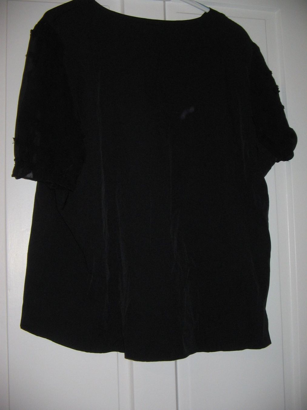 Blusen: Schwarze Kurzarmbluse Grösse 3XL – Gebraucht aus Flamatt von Tattoo18 1