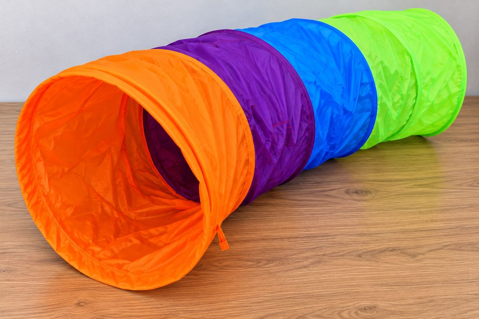 Jeux: Tunnel de jeu coloré pliable pour enfants – D'occasion à Geneveys-Coffrane par petit.pratique