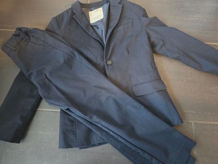 Zara Boys Anzug Gr. 122-128, Dunkelblau
