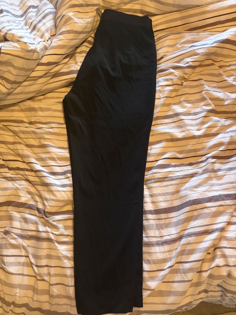 Riani Pantaloni: Riani Hose Grösse 42 – Usato da Basel venduto da Brunner.T 1
