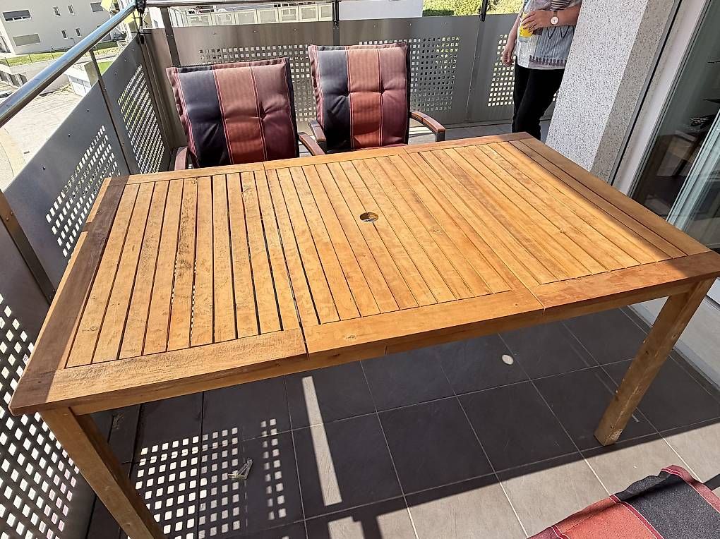 Stühle: 4 chaises de jardin et.... – Gebraucht aus Botyre (Ayent) von Claude-EvelyneS 2
