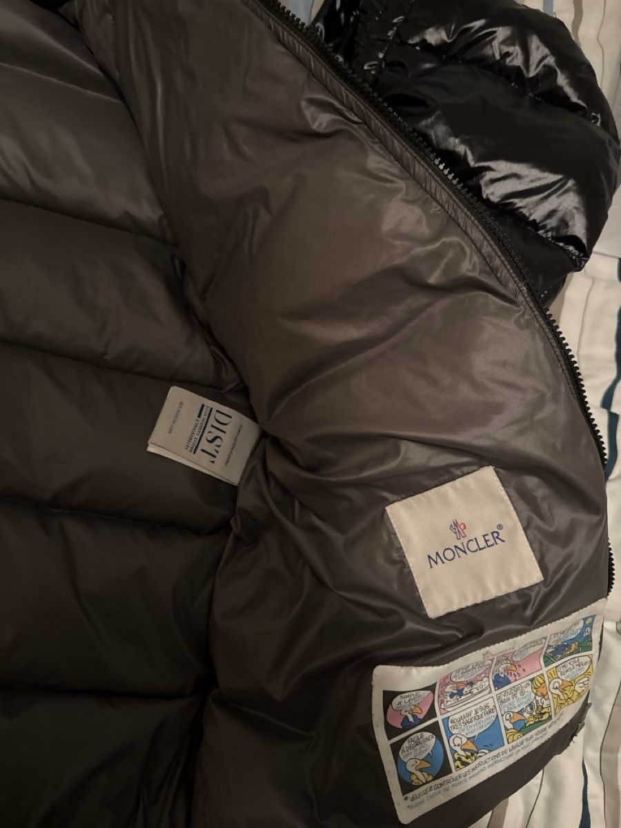 Moncler Jacken: Moncler veste – Neu (gemäss Beschreibung) aus Baar von pjmaradona 1
