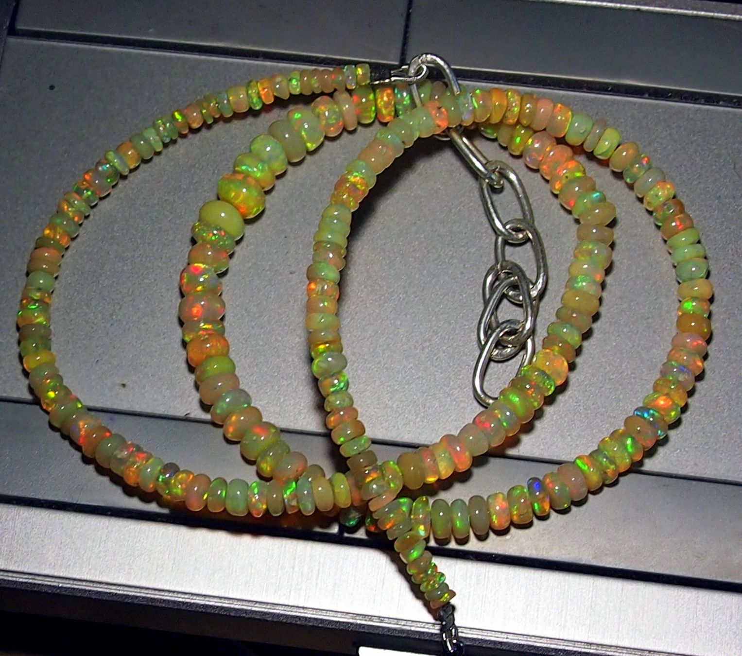 Catenine: 48 Crts stark funkelnde Feuropalkette, 1224 – Nuovo e nell'imballaggio originale da Reinach BL venduto da Marcopal 6
