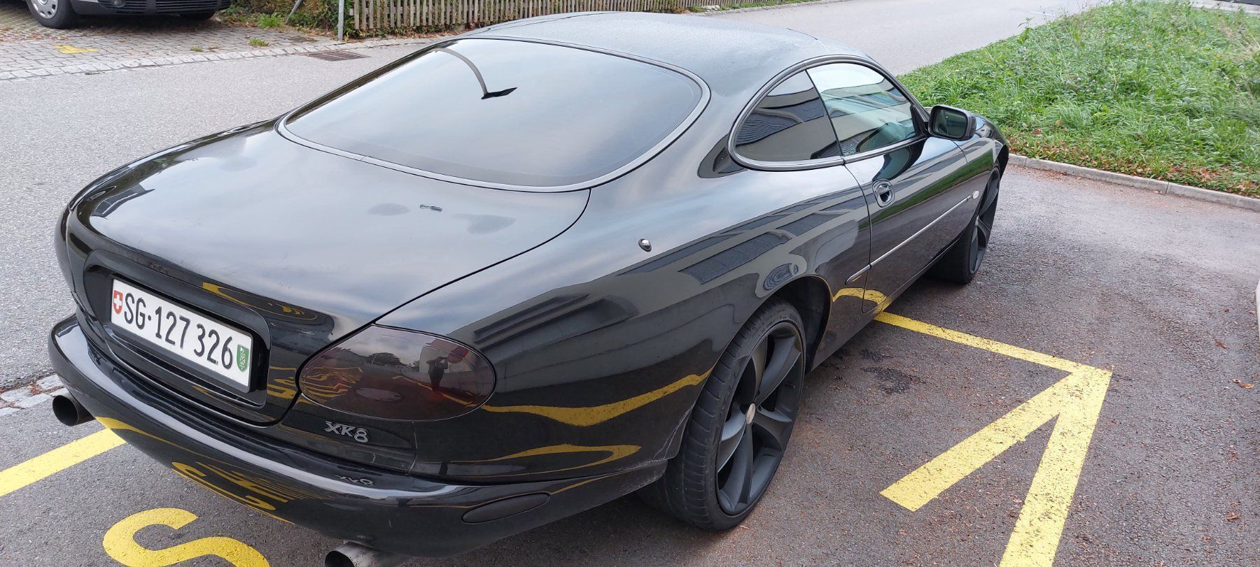 Jaguar Automobili: Jaguar XK8 Coupé – Usato da Buchs/SG venduto da rockresort 3