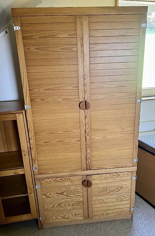 Scaffali: Schrankgestell, Holz – Usato da Sevelen venduto da Pbr0 1