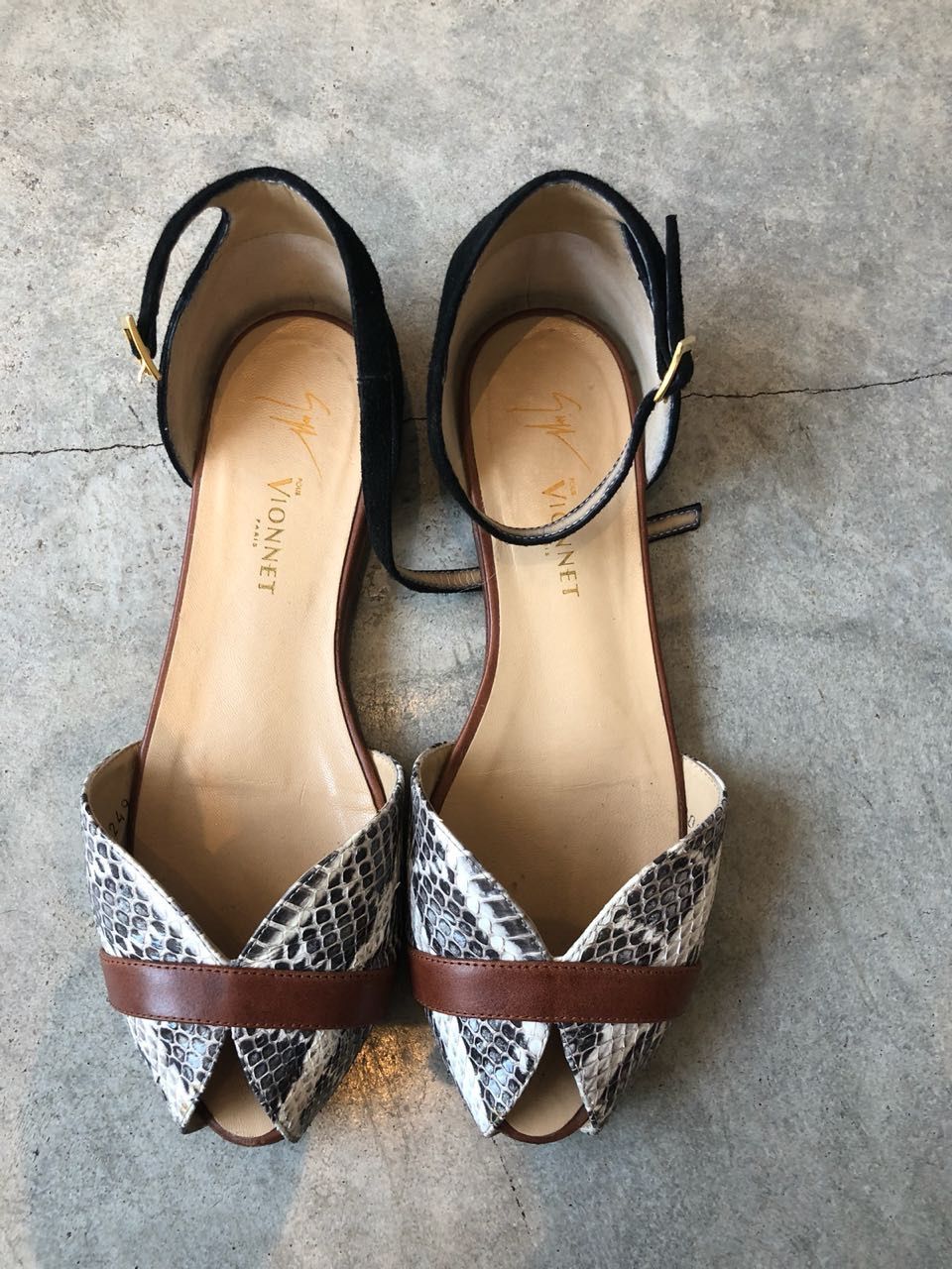 Scarpe da donna: VIONNET Ballerinas Flats Gr 37 – Usato da Ebmatingen venduto da dartim