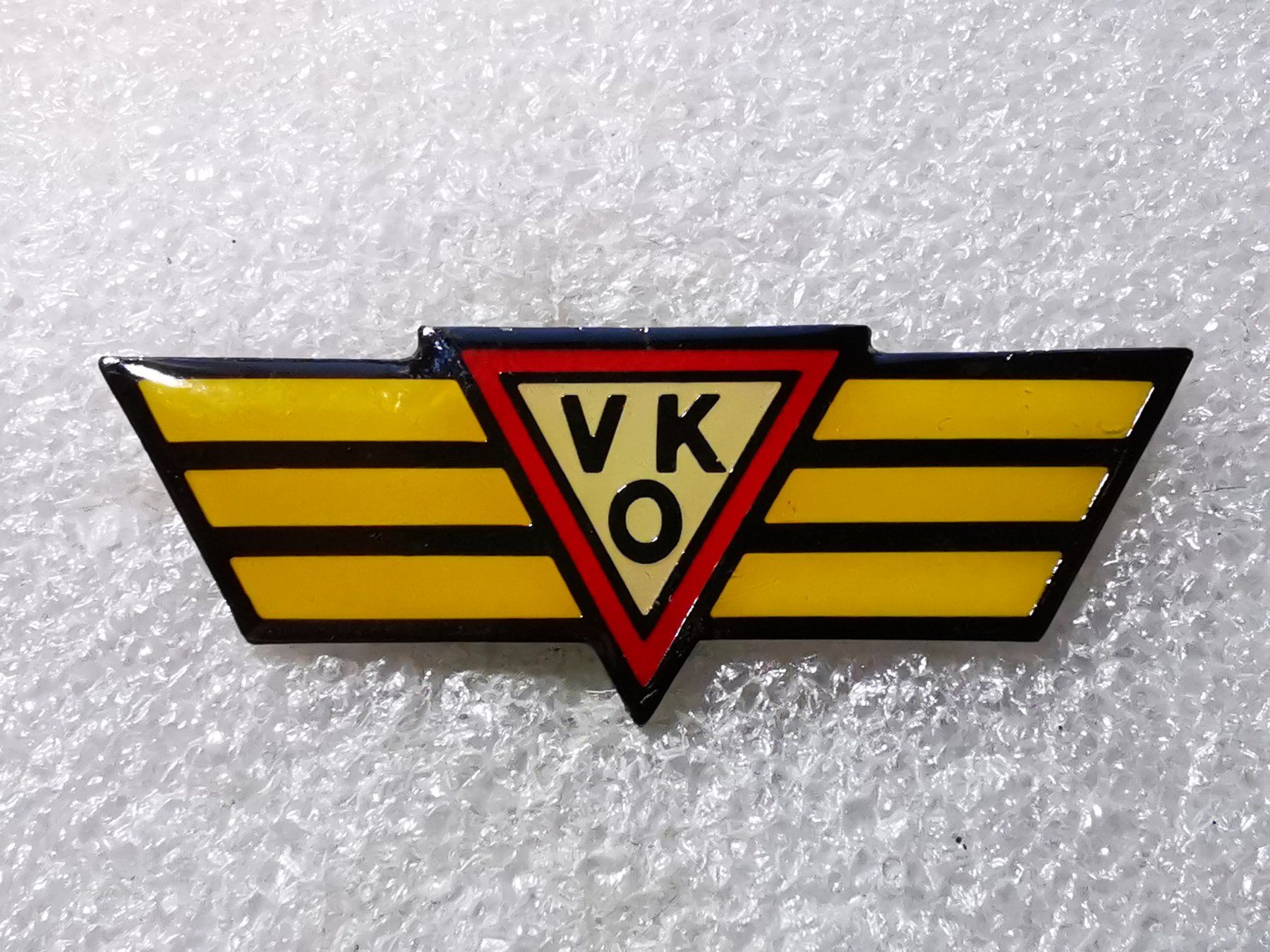 Placchette & Badge: Ansteckpin 61: vko – Usato da Oppligen venduto da Pin-Fall-Shop