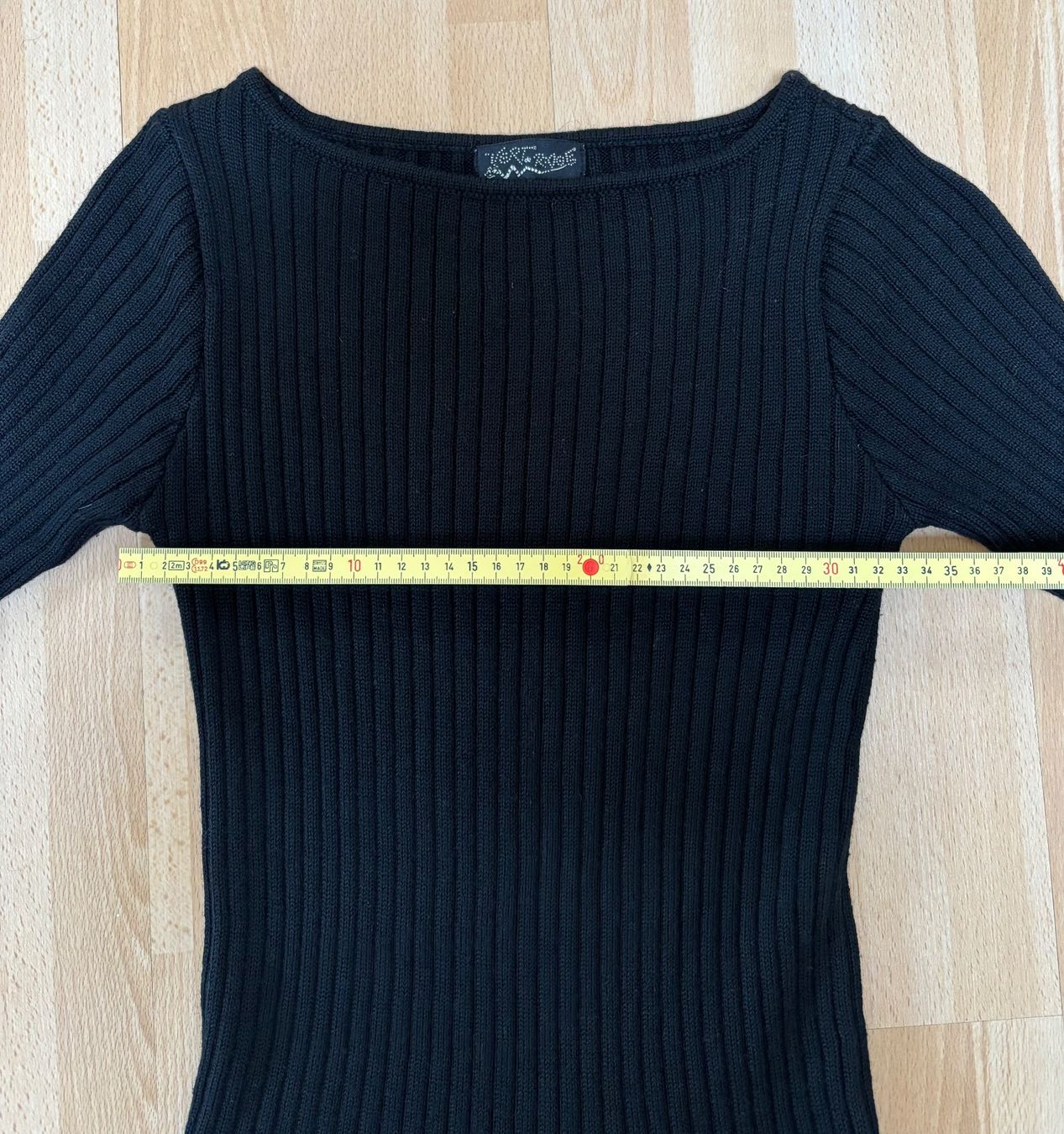 Kleider: Strickkleid mit Volants - Schwarz - Größe XS – Gebraucht aus Zofingen von Justizia_01 1