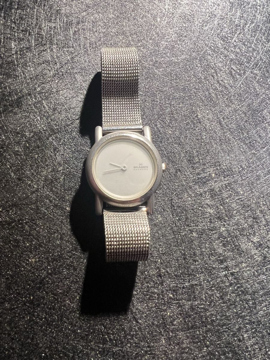 Skagen Orologi: Skagen Denmark Uhr – Usato da Laufen venduto da groove60 1