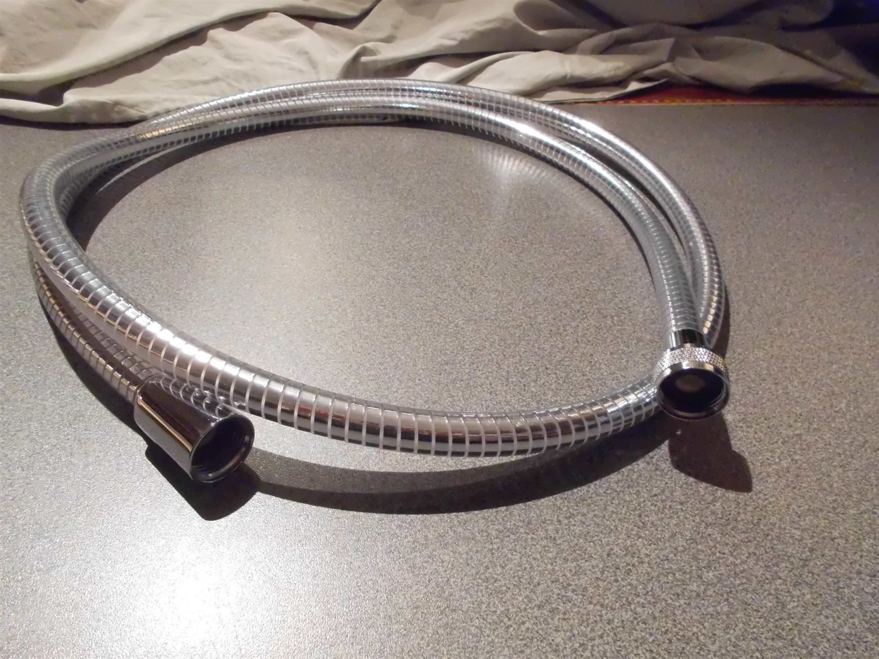 Tuyaux & tubes: Wasserschlauch ca. 175 cm – D'occasion à Zürich par abraxas1291