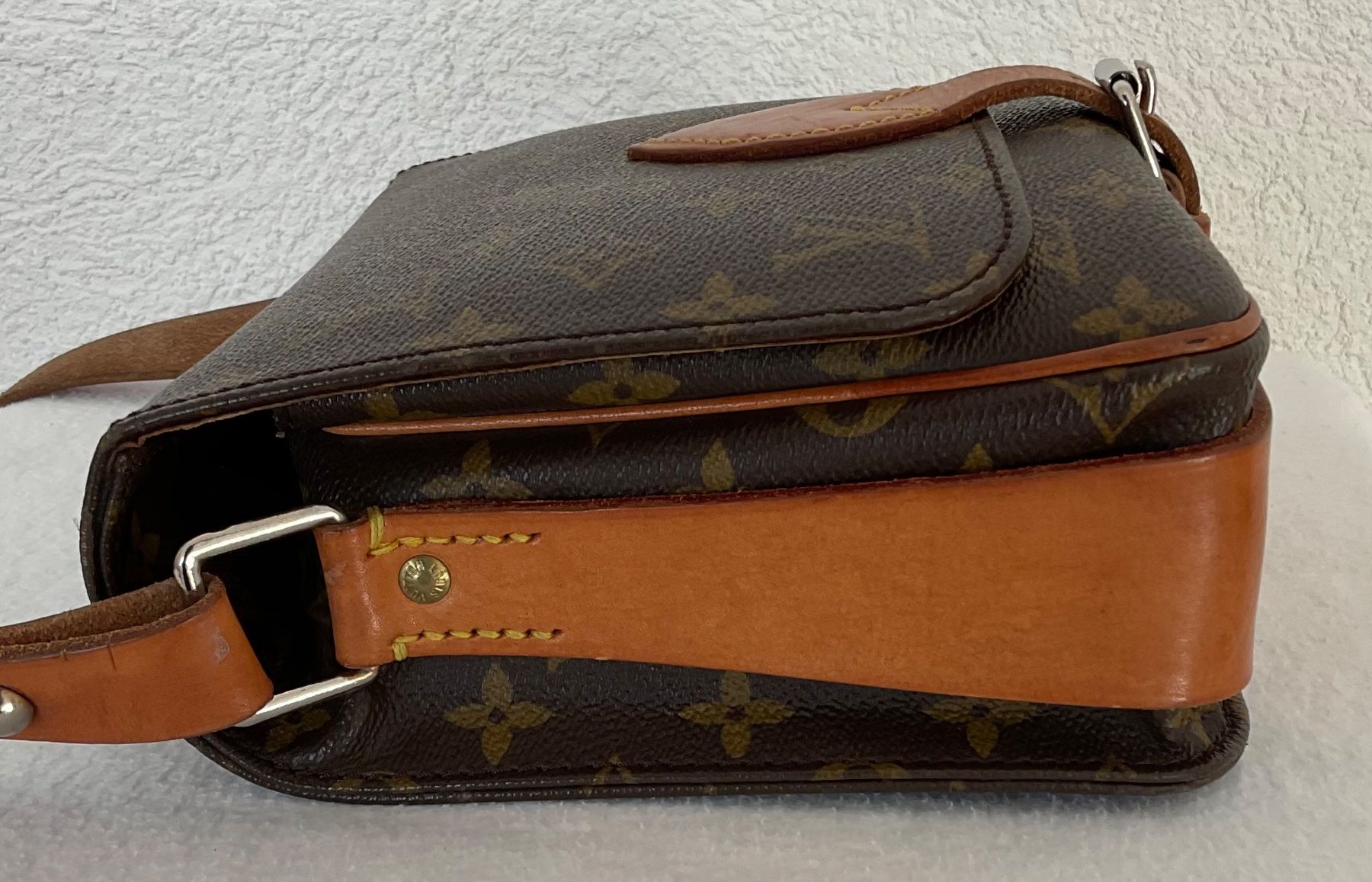 Louis Vuitton Taschen: Vuitton : Cartouchière des années 80 – Gebraucht aus Corseaux von Mililaforet75 3