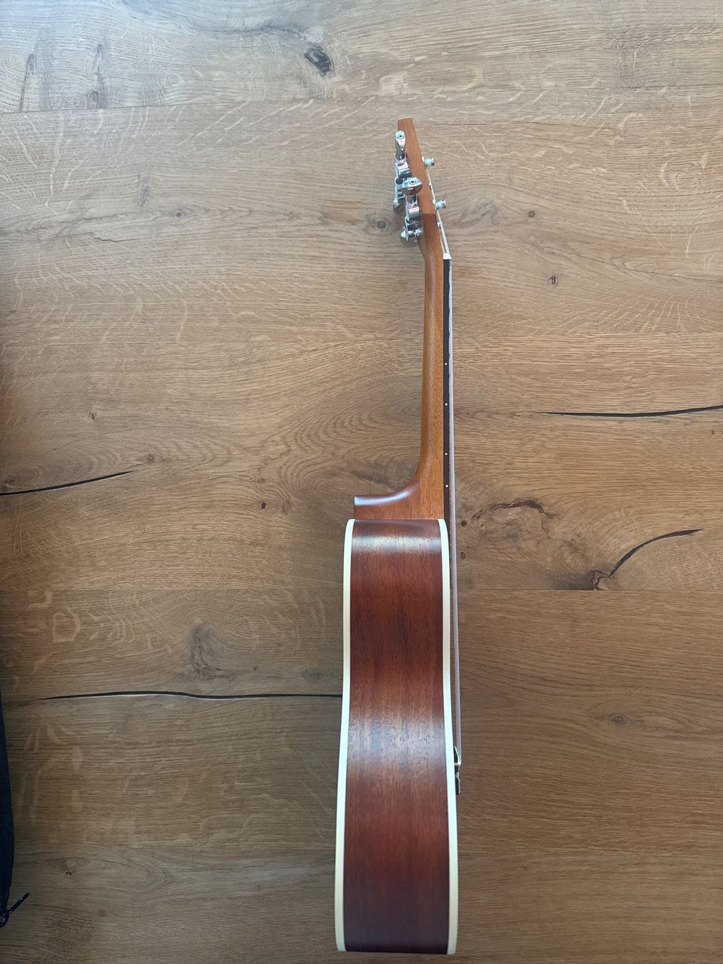 Strumenti musicali: Kala KA-C Ukulele Neuwertig – Nuovo (secondo la descrizione) da Thun venduto da Im_Jo 3