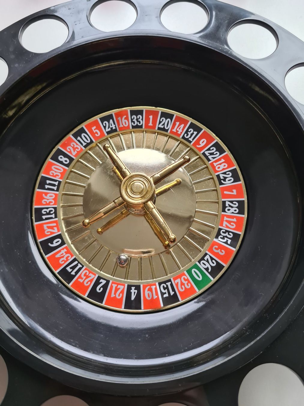 Jeux: Trinkspiel- drinking roulette – D'occasion à Schaffhausen par sabrina915 3