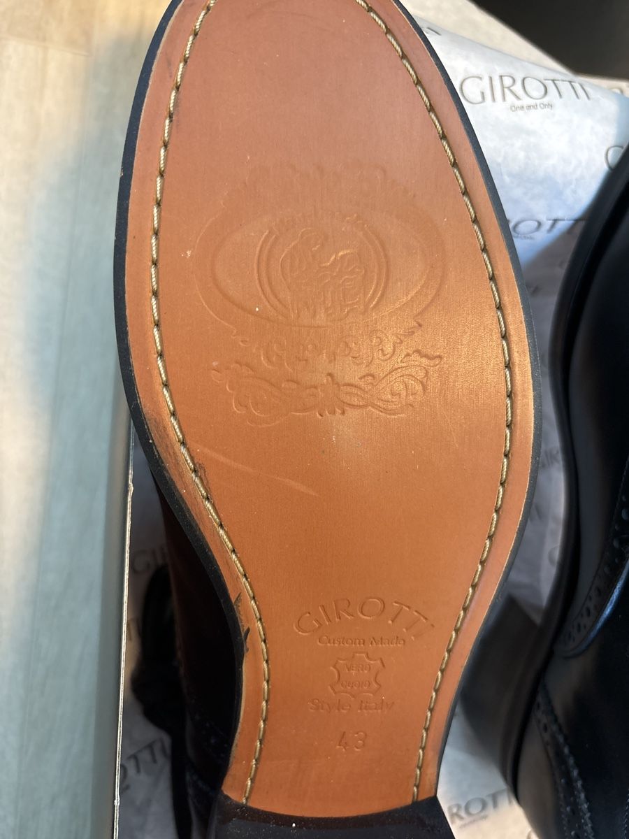 Scarpe da uomo: NEU Anzugschuhe aus Leder Grösse 43 – Nuovo (secondo la descrizione) da Wattwil venduto da take.that 4