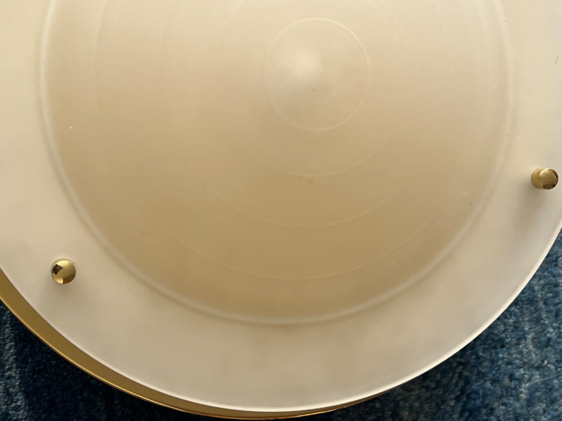 Lampadari & plafoniere: Goldene Deckenleuchte, Glas und Messing, Durchmesser 30 cm – Usato da Altikon venduto da Linus62 1