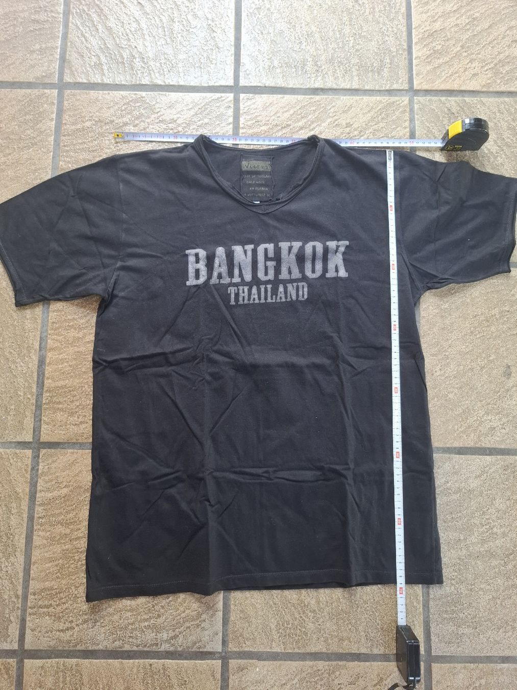 T-shirt: Bangkok shirt – Usato da Hunzenschwil venduto da Hardrock6