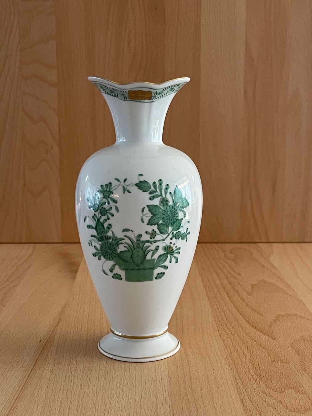 Herend Vasi & Recipienti: Herend Vase – Usato da Zürich venduto da Ddechkovd