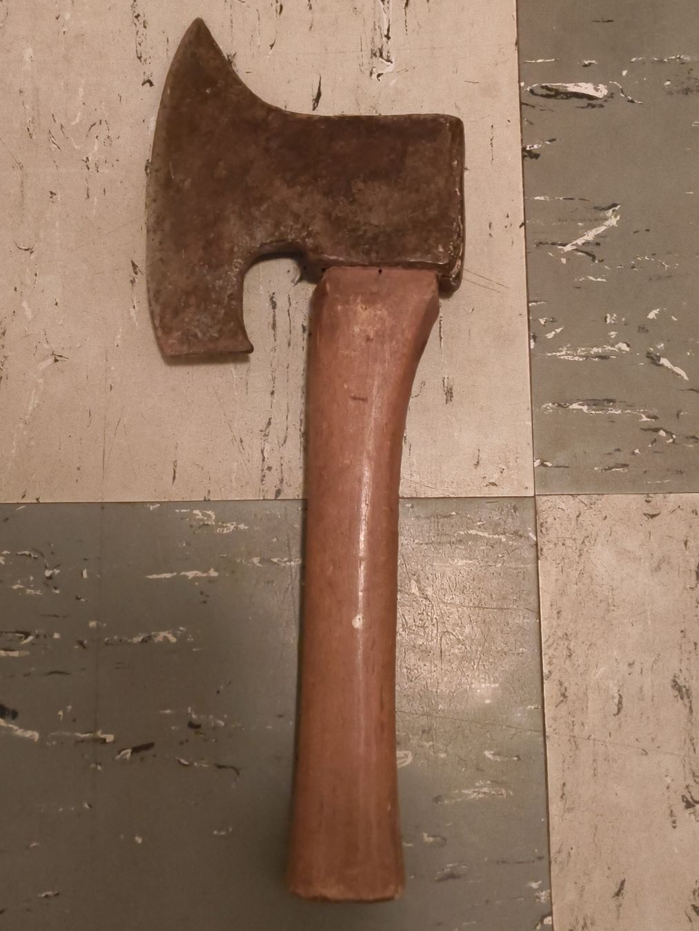 Tutti gli attrezzi: Vintage Zimmermannsbeil Beil Axt antik – Usato da stettlen venduto da VintageBern_ch