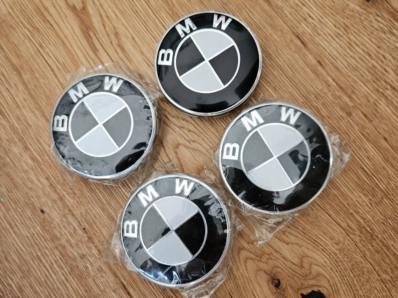 BMW Tutti pezzi di ricambio auto: Bmw Radkappendeckel Schwarz / Weiss – Nuovo (secondo la descrizione) da Bern venduto da Respirit 1