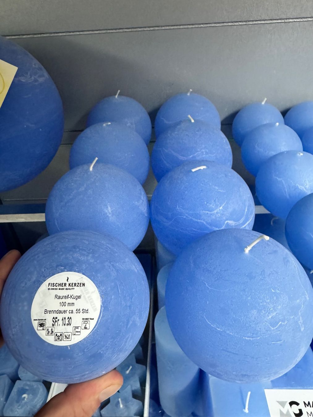 Kerzen: 044 Posten Raureif Kerzen hellblau aus Liquidation – Neu (gemäss Beschreibung) aus Derendingen von Meisterstuecke 3