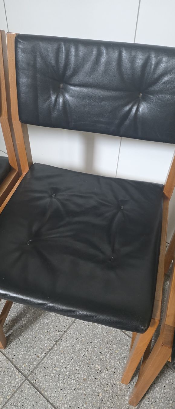 Stühle: mid centure Stuhl Stühle Dänemark oä vintage – Gebraucht aus Riedikon von Winter21. 1