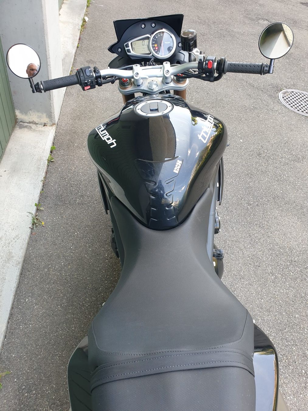 Triumph Route: Triumph Speed Triple 1050    – D'occasion à Wilen b. Wil par Forelle-TG 3