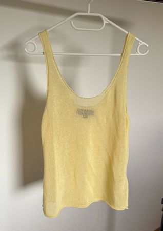 Zara Top mit Strick-Effekt. Neu!
