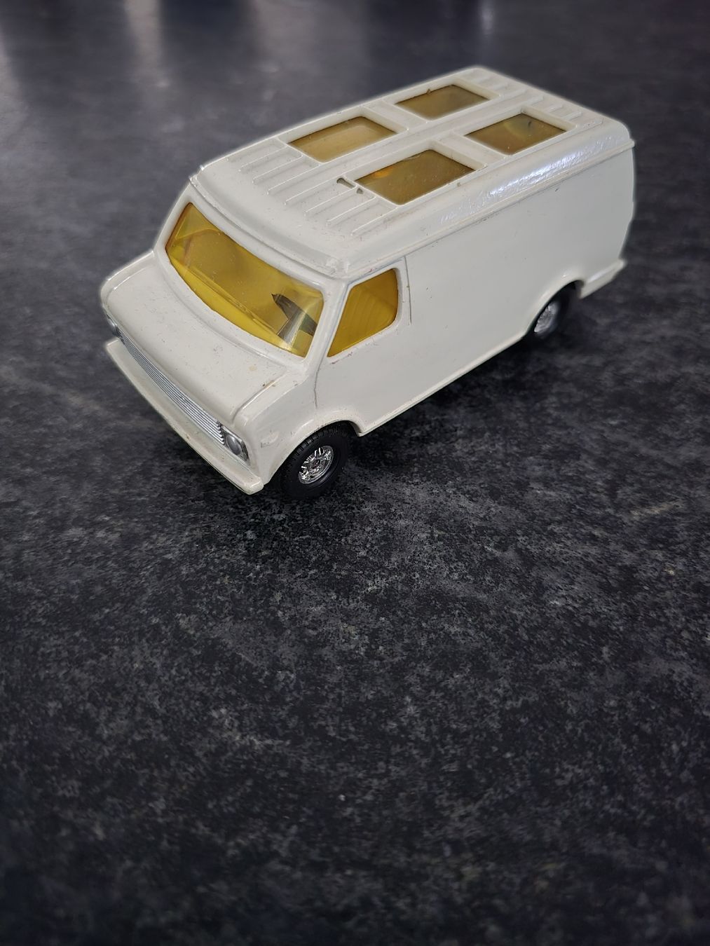 Corgi Toys Modellini d'auto: Corgi Toys Chevrolet Van White – Usato da Weiach venduto da KissGearSwiss96 1