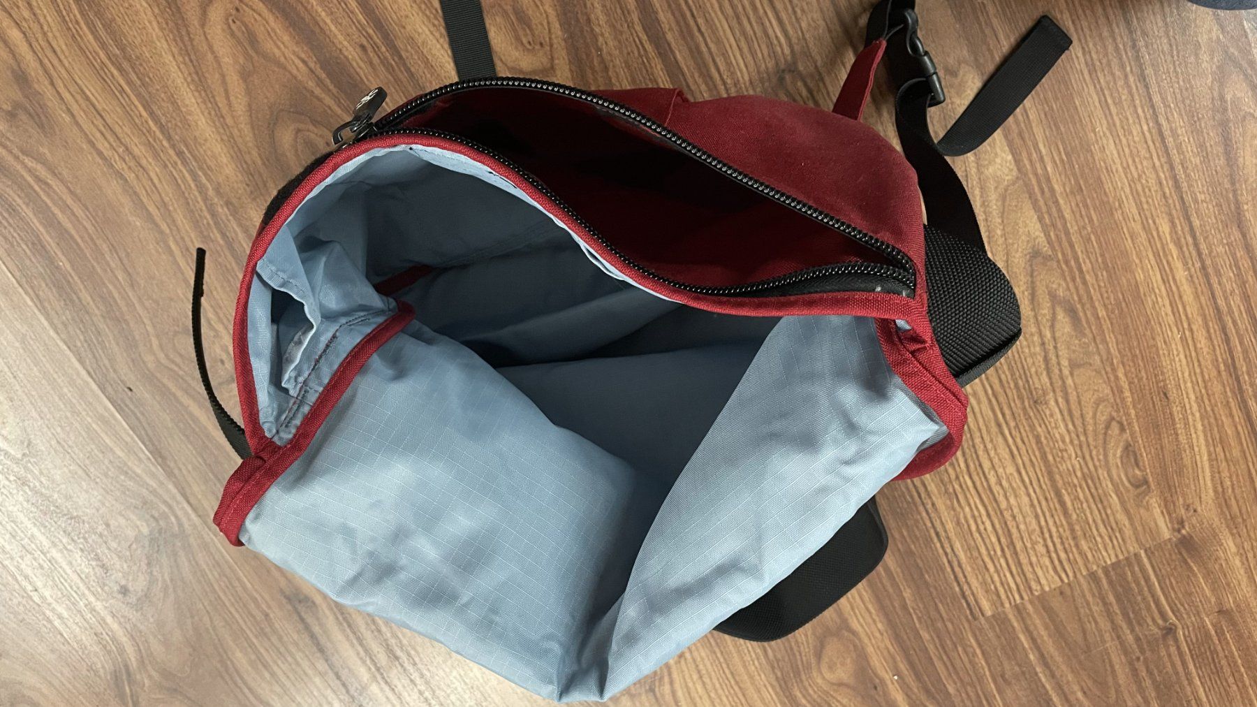 Crumpler Borse: Crumpler Tasche – Usato da Flüelen venduto da jodel_du 3